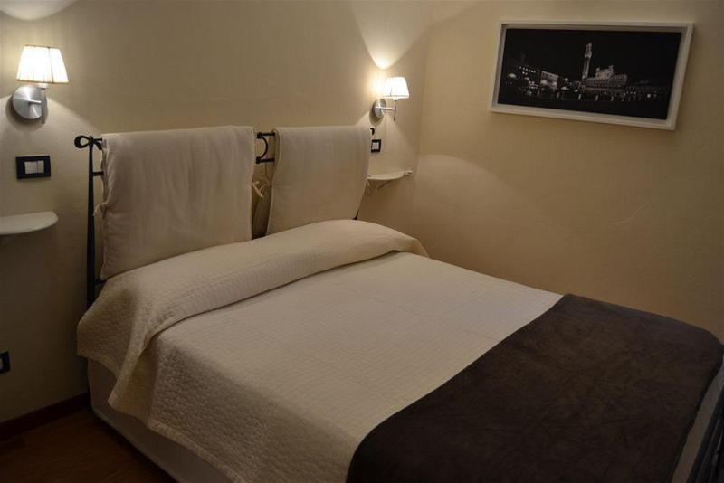B&B Quattro Cantoni Siena Ngoại thất bức ảnh