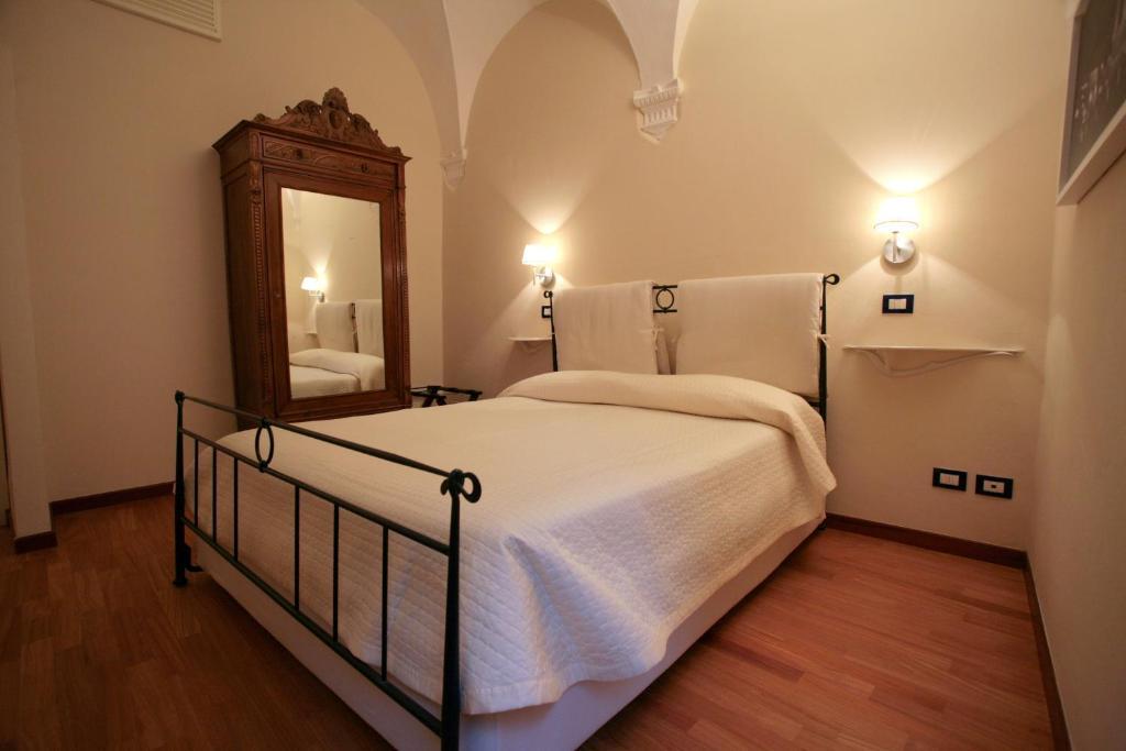 B&B Quattro Cantoni Siena Ngoại thất bức ảnh
