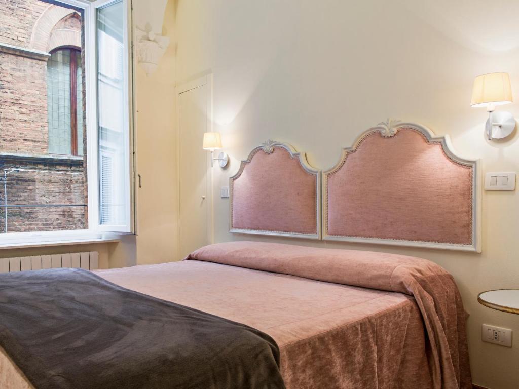 B&B Quattro Cantoni Siena Phòng bức ảnh