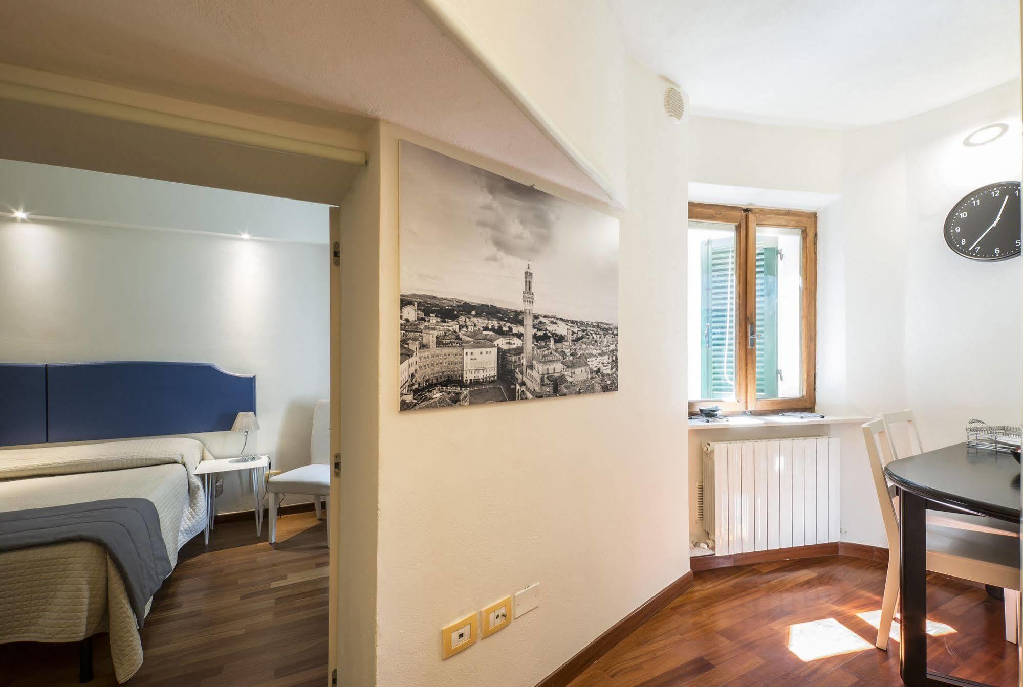 B&B Quattro Cantoni Siena Ngoại thất bức ảnh
